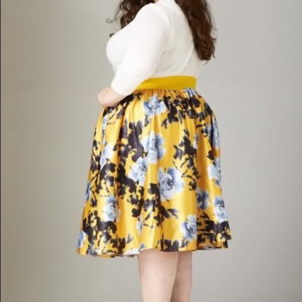 Plus Sized society plus skirt